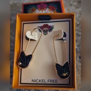 Black Rhinestone Cat Earrings